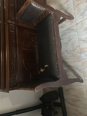 Classic wooden entry stool bench with arms, antique style