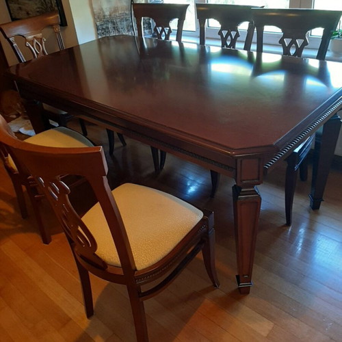 Walnut dining set with 6 chairs, extendable table