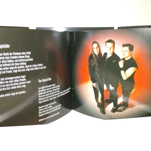 Illuminate 10 x 10 Schwarz CD used, limited edition