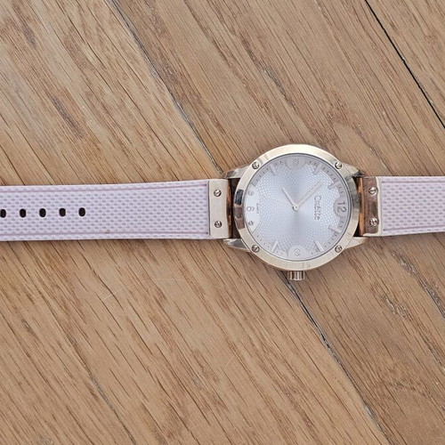 Oxette quartz watch used with bracelet and pink gold ring