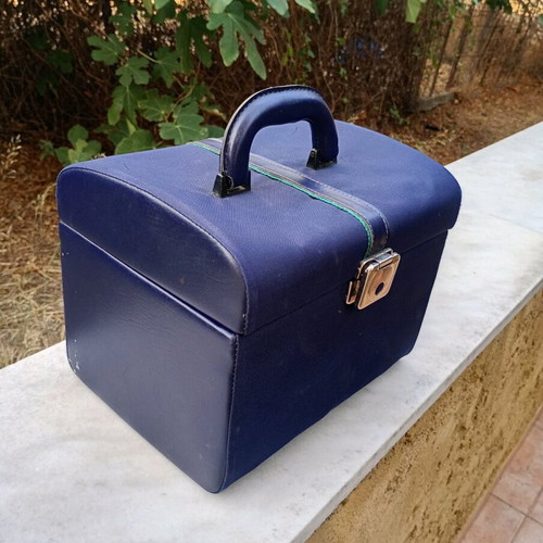 Jewelry box used, large, blue