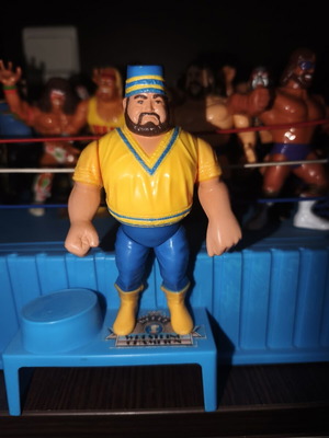 WWF Hasbro figure Series #1 Akeem used, perfect condition