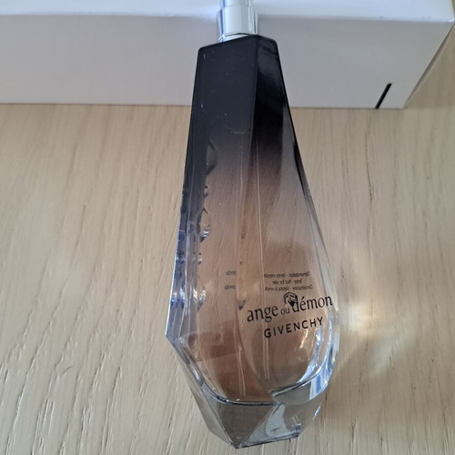 Givenchy Ange Ou Demon Eau de Parfum 100ml new with box