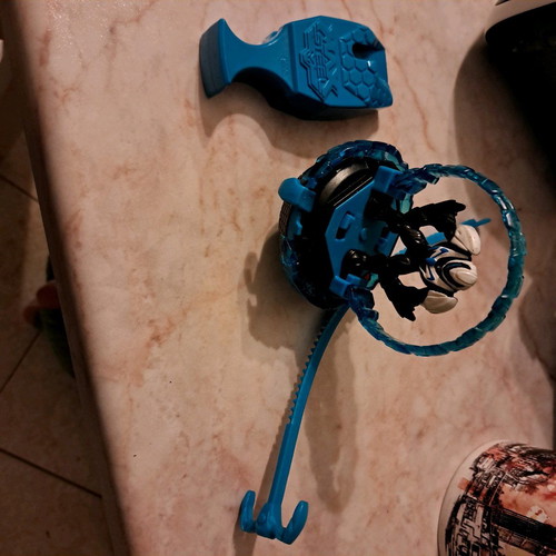 Max Steel Turbo Battlers spinning top used with light