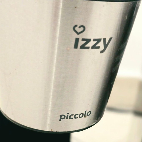 Izzy Piccolo filter coffee maker