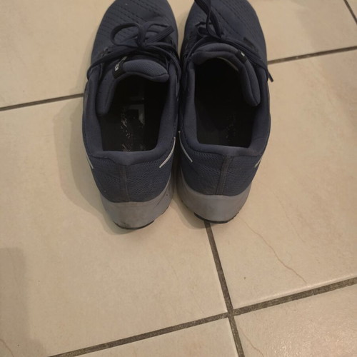 Nike Air Zoom Pegasus 38 athletic shoes used, size 46, gray and blue