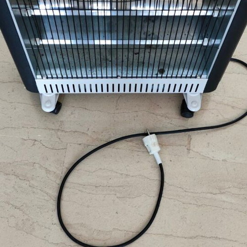 Quartz heater 2400W used in excellent condition and working