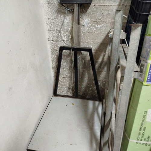 Professional electronic precision scale like new, 200 kg max, 50 gr sensitivity
