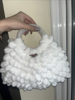 Handmade white puffy bag with handles