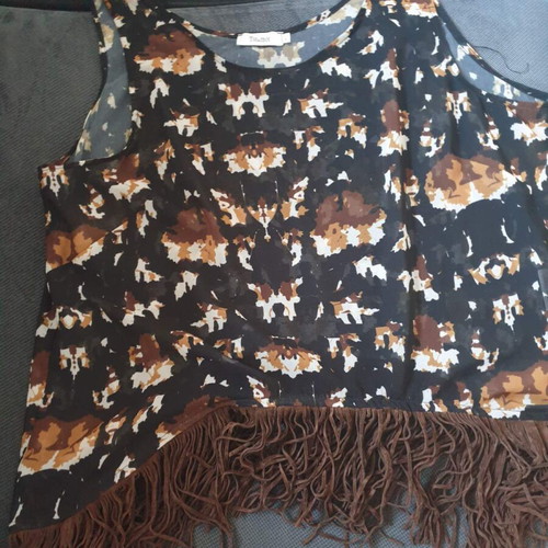 Toi&Moi women's blouse new, size Large with fringes