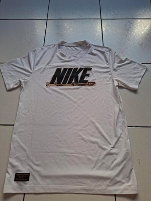 Nike Dri-Fit shirt size M, like new, white