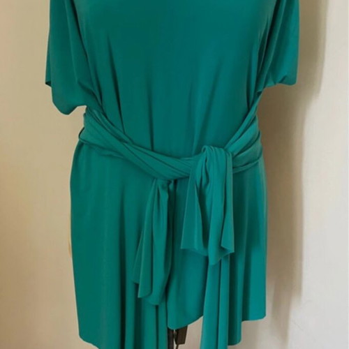 Green emerald asymmetric blouse like new, viscose, size large-xl