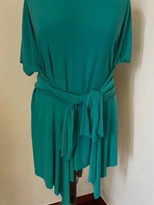 Green emerald asymmetric blouse like new, viscose, size large-xl