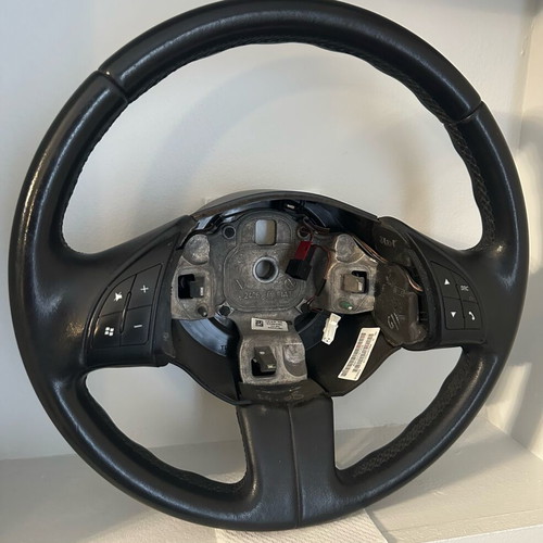 Leather steering wheel Fiat 500 07-15 like new with controls