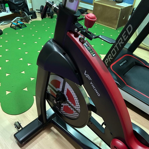 Spinning bike professional, like new, 30 hours use