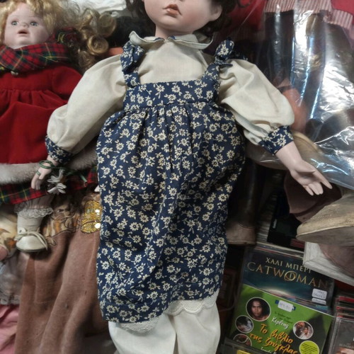 Vintage dolls used, pack of 10 in poor condition