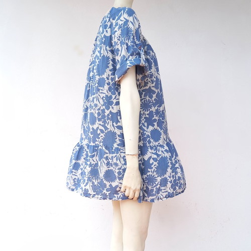Mini cotton dress with very wide fit