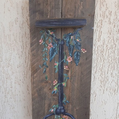 Handmade painted wooden shelves used, floral design
