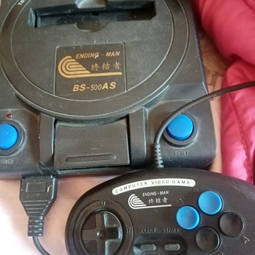 Enging_man vintage video game console like new for two players