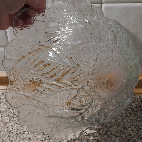 Crystal fruit bowl like new with beautiful design