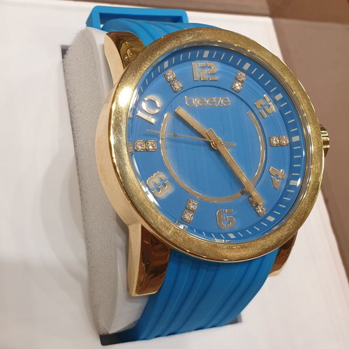 Breeze women's watch like new with blue rubber strap and 10atm waterproof