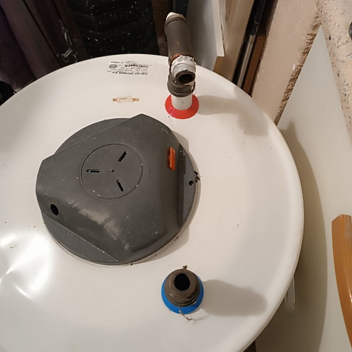 Water Heater 80 Liters like new with Boiler