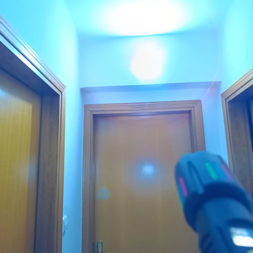 Rechargeable LED flashlight new with 26650 5000mAh battery