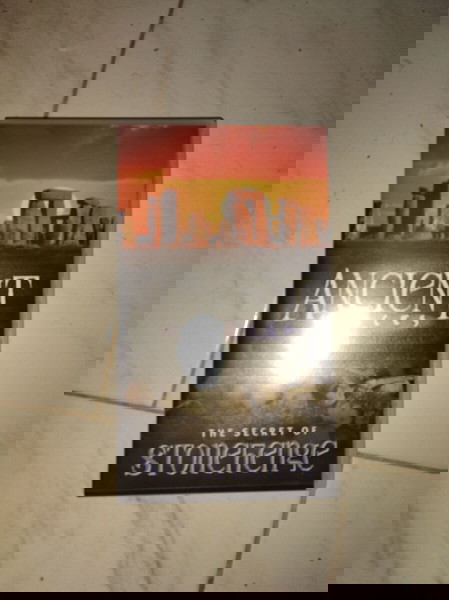 VHS, ANCIENT VOICES - THE SECRET OF STONEHEDGE (1998)