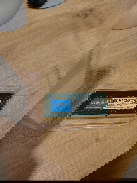 RAM Laptop Crucial 4GB DDR4-2400 SODIMM