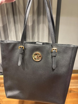 Τσάντα ώμου Michael Kors