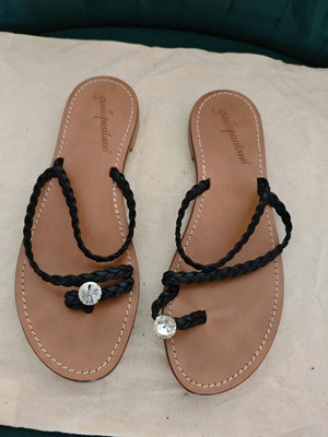Giallo Positano leather sandals like new, size 40, black and beige