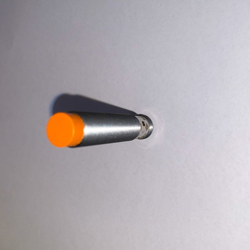 Inductive magnetic proximity sensor IFM IFS241 new