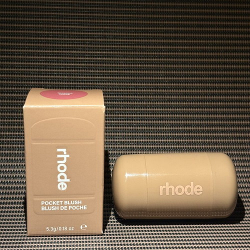 Rhode Pocket Blush Toasted Teddy new unused