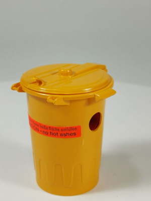 KUM No. 1880 collectible sharpener yellow like new