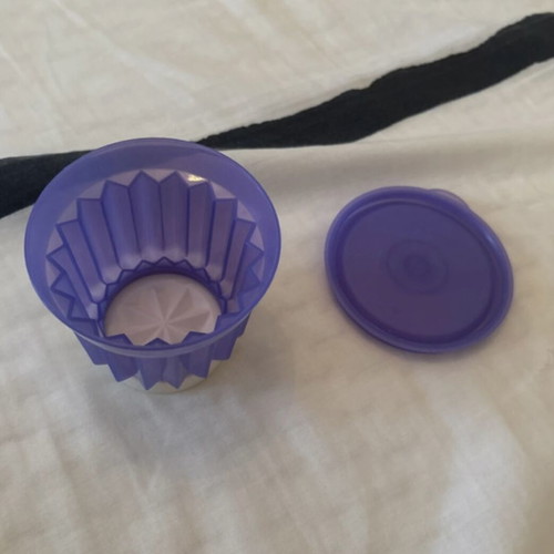 Tupperware Jel-ette mold like new for food and desserts