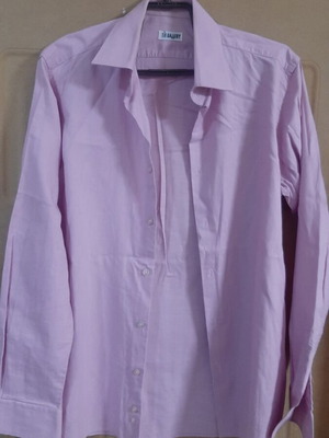 Pink dress shirt like new, size M L for boys 15 16 years
