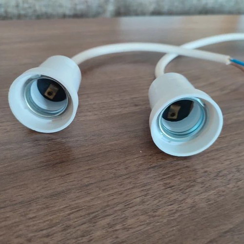 E27 Lamp Holders Set like new, pack of two, white plastic