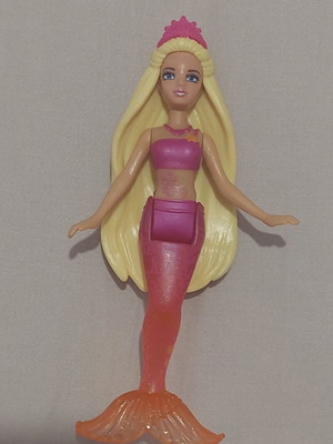 Barbie small collectible dolls like new