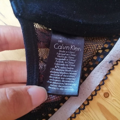 Calvin Klein lace bra 75B, black with beige cups