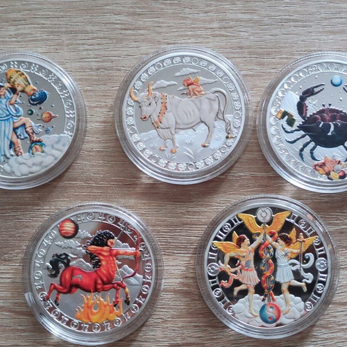 Zodiac cycle commemorative medals new, pack of 5