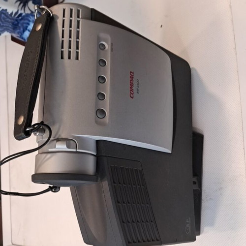 Compaq used in excellent condition