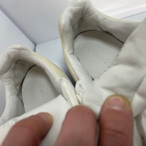 Alexander McQueen suede-trimmed sneakers like new, size 39.5