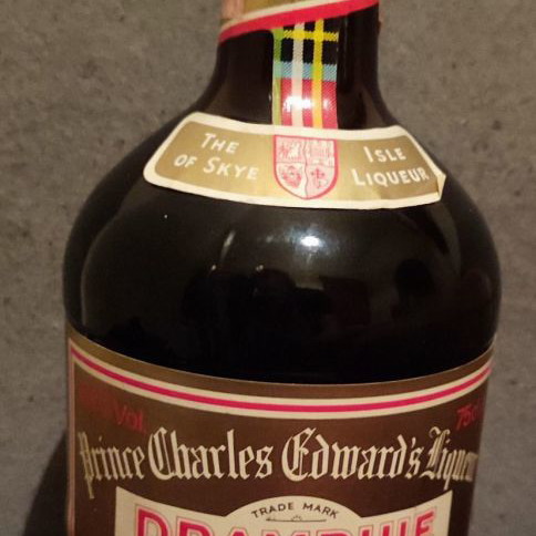 Drambuie Liqueur vintage, 1980s, 75cl new