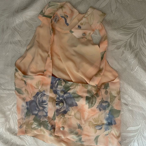 Summer set like new with small top and skirt 62cm waist