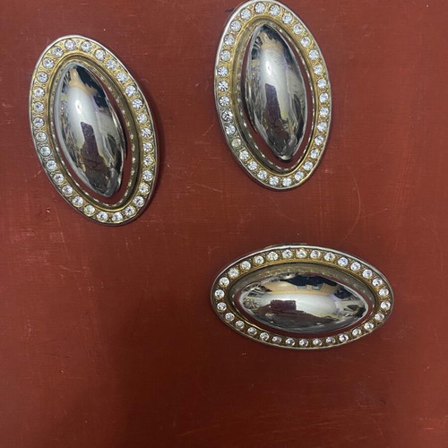 Vintage jewelry set used with brooch and rhinestone earrings