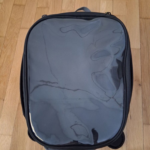 Givi tank bag, magnetic fuel tank bag 25 liters