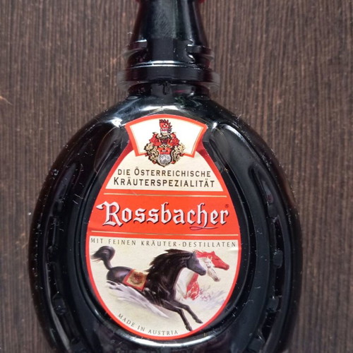 Traditional Austrian liqueurs new, 100ml Saltsburg Vienna set of 2