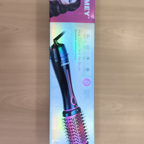 Rotating Hair Dryer Brush new, automatic curls