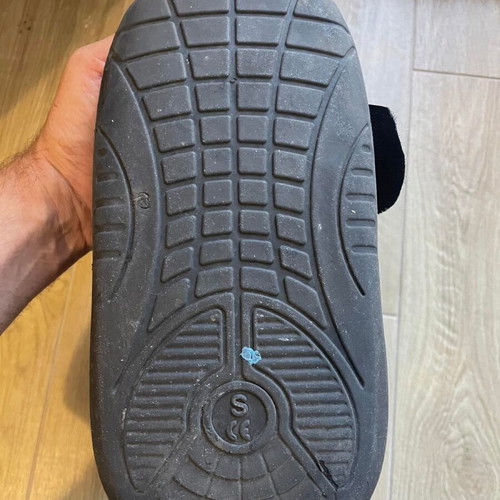 Orthopedic boot used, size small