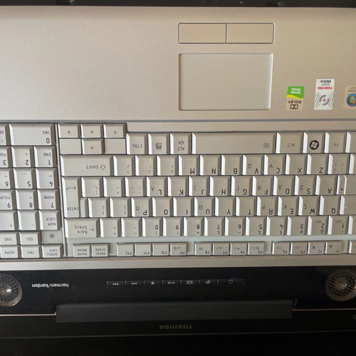Toshiba Satellite P200D-12O laptop used, non-working, without hard drive